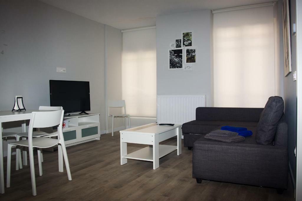 Apartamentos Gyc Viviendas Gold León Buitenkant foto