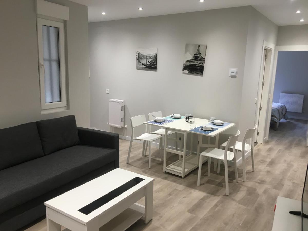 Apartamentos Gyc Viviendas Gold León Buitenkant foto